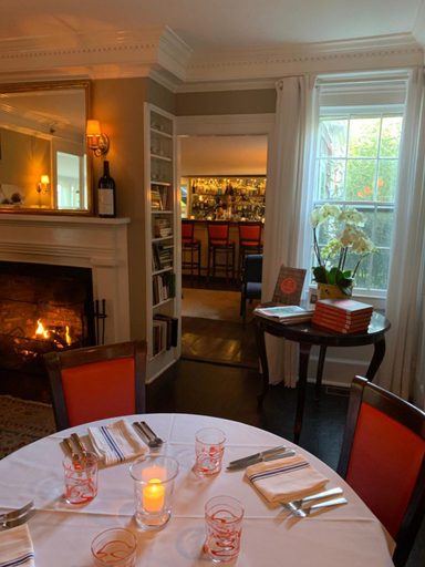 Food & Drinks 3, Bridgehampton Inn, Suffolk