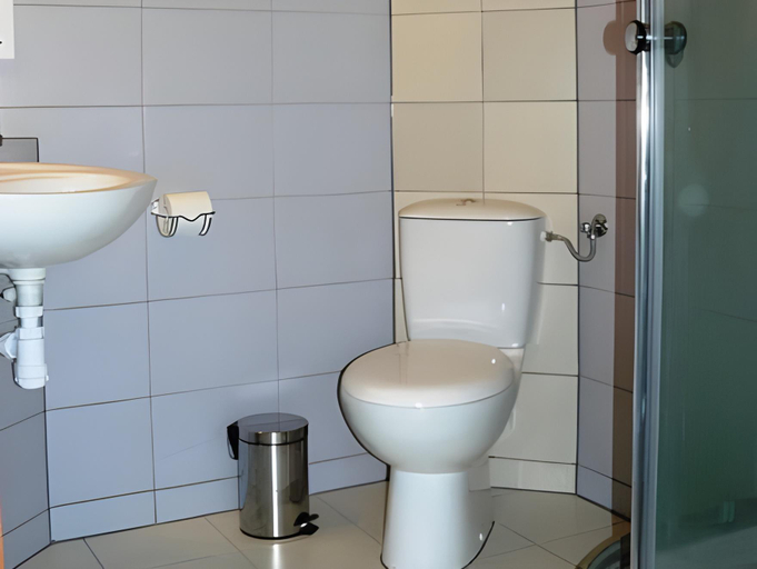 Bathroom 3, Hotel Ada, Kędzierzyn-Koźle