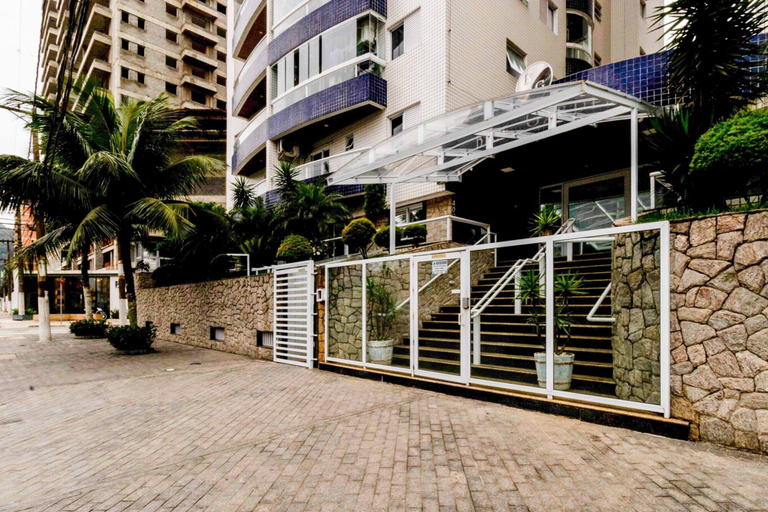 Room 3, Apto a 500m da Praia Canto do Forte - Praia Grande, São Vicente