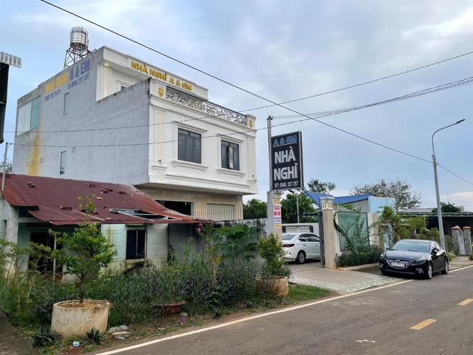 Exterior & Views 1, Nha Nghi A&Em, Định Quán
