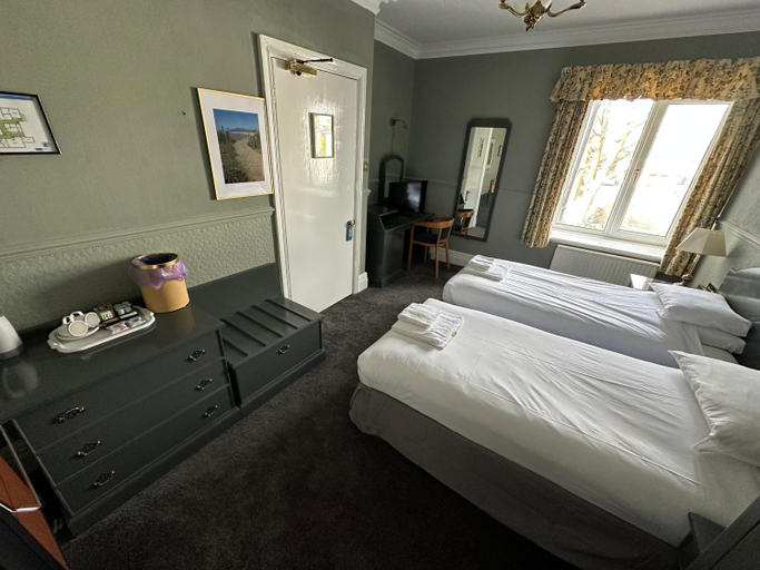Bedroom 2, Clarkes Hotel Barrow in Furness, Cumbria