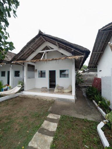 Others 2, Surf Shack Grupuk, Lombok
