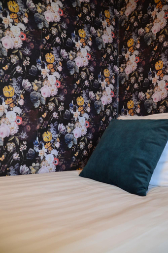 Bedroom 2, Hotel Restaurant Cafe Houben, Haelen