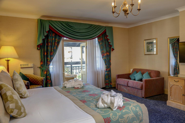 Bedroom 3, Norfolk Royale Hotel, Bournemouth