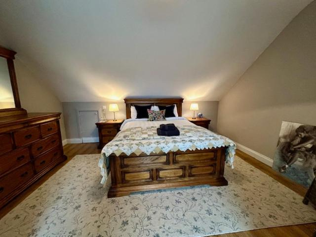 Others 5, The Lodge, Monkstown