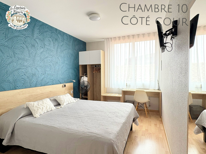 Bedroom 2, Logis Hotel Restaurant Le Laurier Fleuri, Loire-Atlantique
