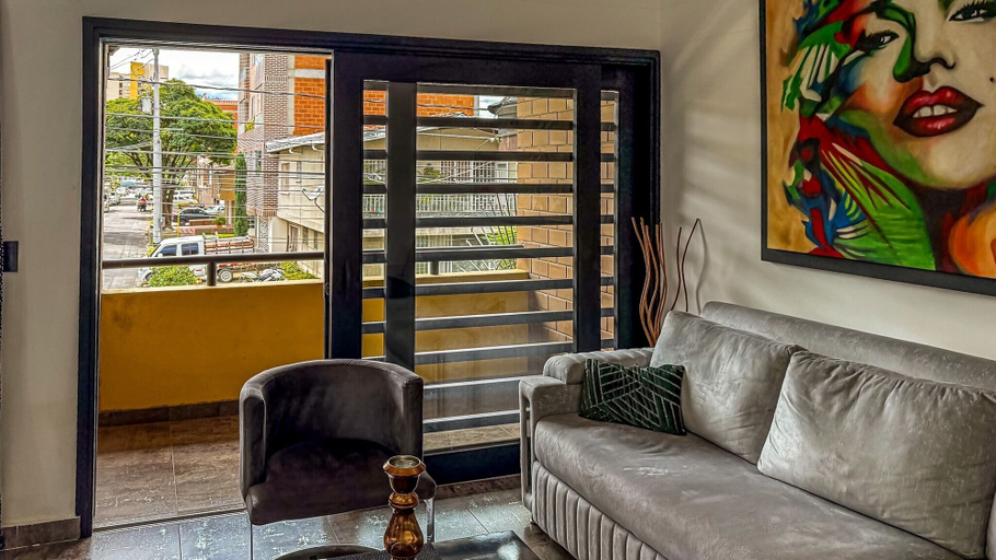 Living area 5, Urban Lofts Laureles 40, Medellín