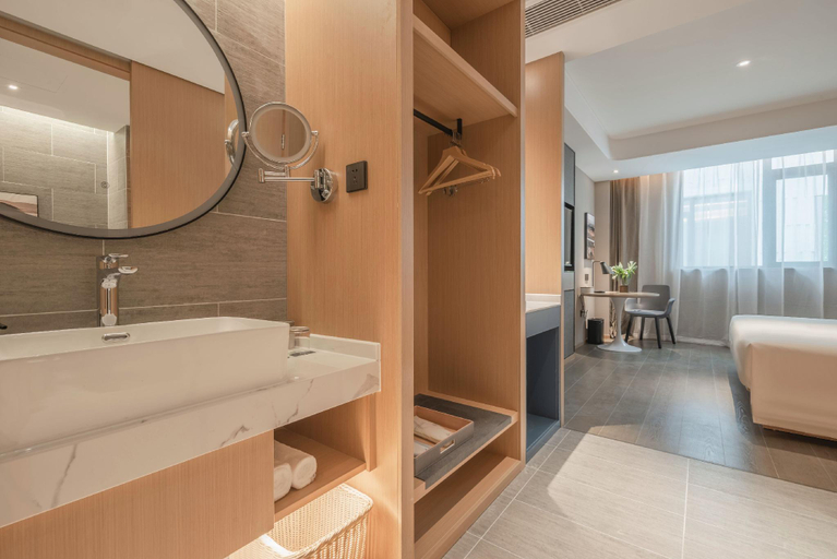 Bathroom 3, Atour Hotel Nanjing Jinagbei New District Nanjing University of Technology, Nanjing