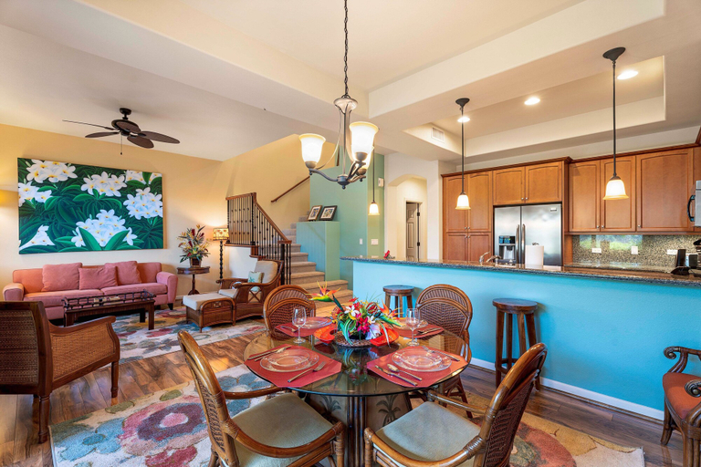 Living area 3, Private - Golf Front Townhome - Vrkcv, Hawaii