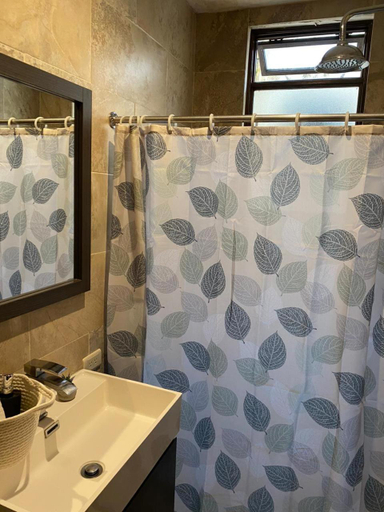 Bathroom 3, Hotel Casa Victoria, Antigua Guatemala