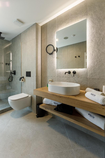 Bathroom, Blue Star Luxury Hotel 4*, Stolichna