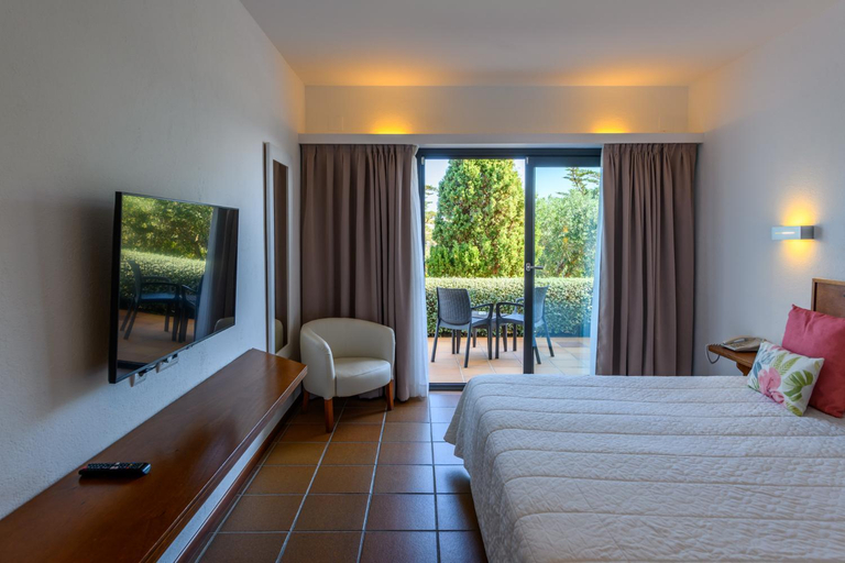 Bedroom 3, Hotel Sol Ixent, Girona