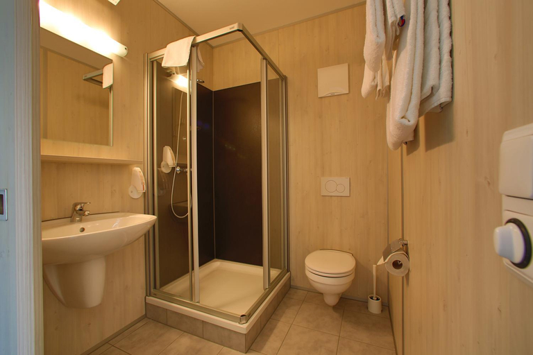 Bathroom 4, ART HOTEL SPIELBERG, Murtal