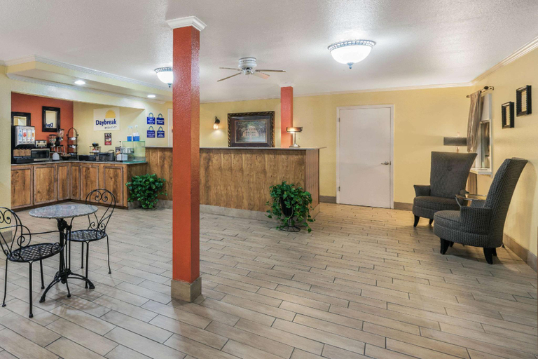 Public Area, Days Inn by Wyndham Natchitoches, Natchitoches