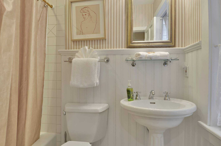 Interior 4, Amelia Home by Avantstay In Historic Old Town w/ Pool, Monroe