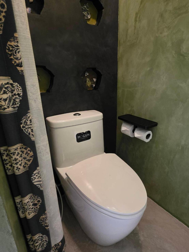 Bathroom 4, Siamotif Boutique Hotel, Bangkok Noi