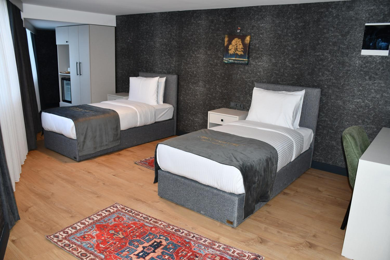 Bedroom 2, HMZ konaklama çekmeköy, Sancaktepe