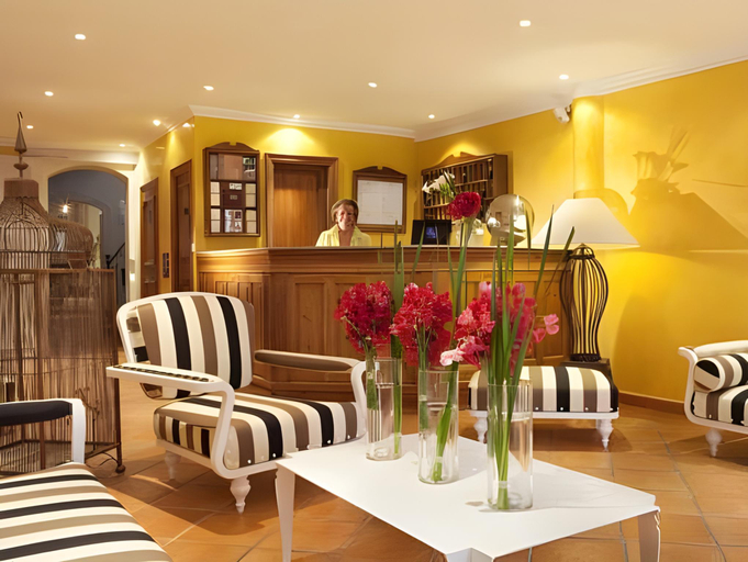 Public Area, Maison Berard Hotel - Restaurant - Spa, Var