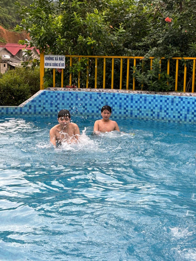 Sport & Beauty, Love hill than Uyên, Thanh Uyen