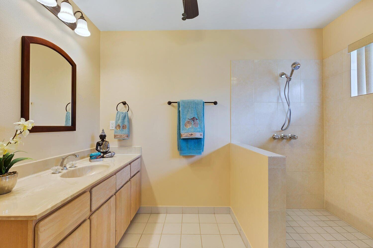 Bathroom 5, Penthouse - Spectacular Ocean Views - Across From Snorkeling Beach- Vrkcv, Hawaii