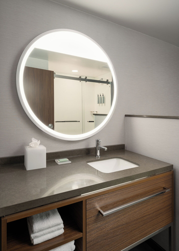 Bathroom 5, Courtyard by Marriott Brunswick, Glynn