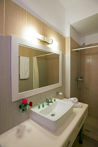Bathroom 4, Panorama Sidari - All Inclusive, Ionian Islands
