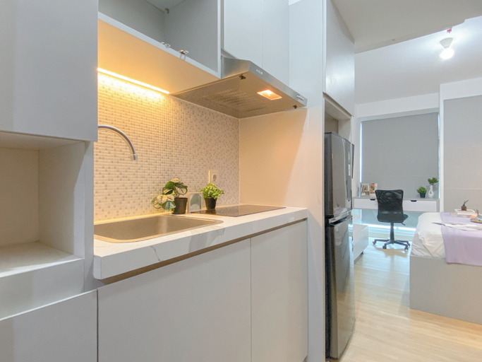 Private kitchen 3, Warm Studio At Tifolia Apartment, East Jakarta