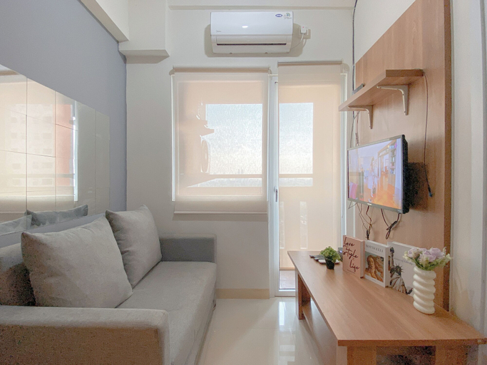 Living area 4, Compact 2Br Apartment Direct Access To Mall At Green Pramuka City, Jakarta Selatan