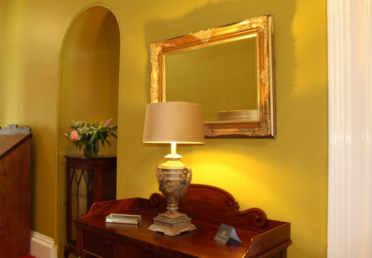 Others 5, Ennismore House