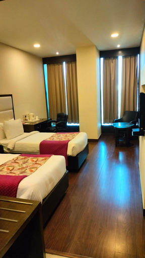 Bedroom 3, Hotel DS Clarks Inn, Gurgaon, Gurgaon