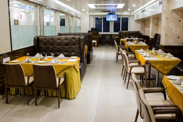 Food & Drinks 4, The AVR Hotel & Banquets, Patna