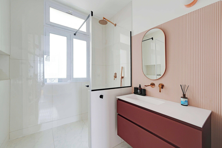 Bathroom 2, Bright Appt - 1bdr/2p - Hippodrome / Paris 16, Paris