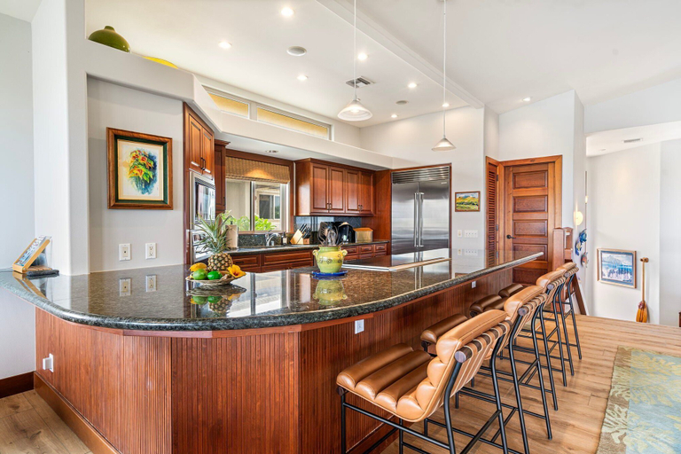 Private kitchen 3, Close to Beaches & Restaurants - Spacious Townhome - Concierge Incl- Vrkcv, Hawaii