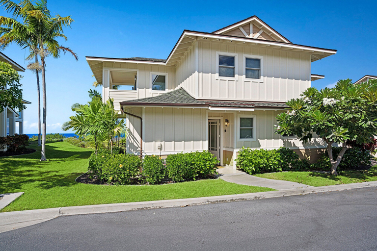 Exterior 3, Ocean View - AC & Wifi - Walk to Beach & Shopping - Vrkcv, Hawaii