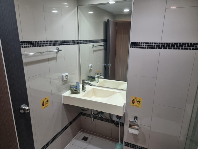 Bathroom 4, Laguna Bay 1 By Pattaya, Pattaya