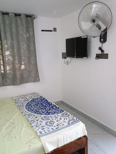 Bedroom 3, Vigneshwara Nilaya, Mysore