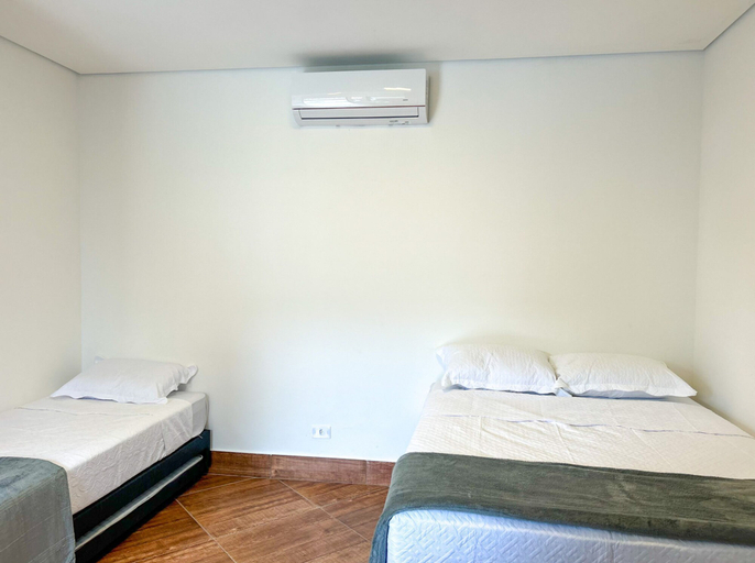Room 5, Timo Flat a Beira mar na Praia de Guaratuba SP, Bertioga