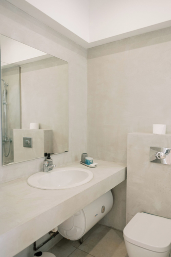 Bathroom 5, Lindos Harmony Suites, South Aegean