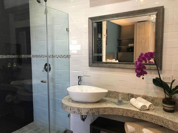 Bathroom 3, Attraction Deluxe by BFH, Cozumel