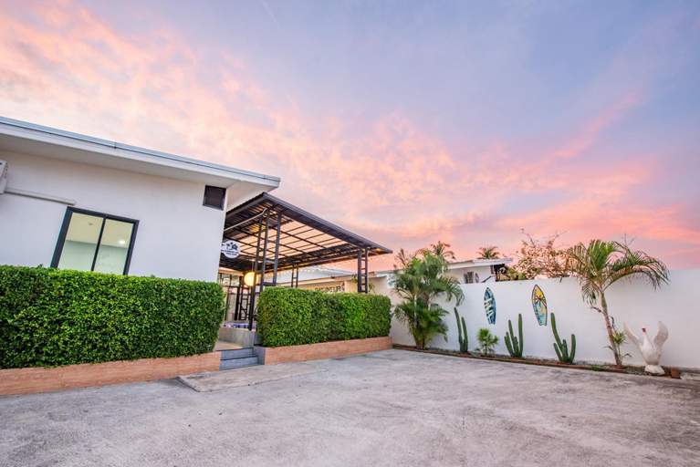2, Sunshine Life Pattaya Poolvilla, Bang Lamung