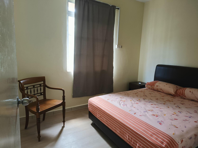 Bedroom 3, Holiday Home@PD Perdana Condo Resort, Port Dickson