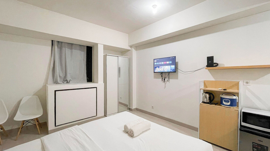 Room 4, Simple Look Studio (No Kitchen) Near Unhas Bandaraya - Tallasa City Makassar Apartment, Makassar