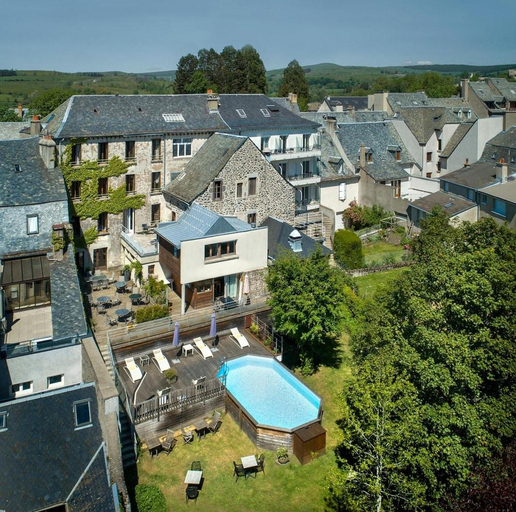 Exterior & Views 1, Logis Hotel Restaurant Gilles Moreau Laguiole, Aveyron