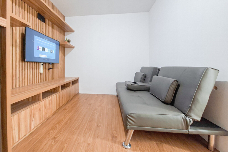 Room 4, Warm And Cozy 2Br At Urbantown Serpong Apartment, Tangerang Selatan