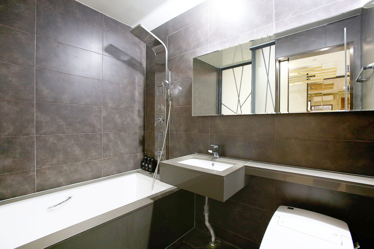 Bathroom 4, Gwangmyeong W Hotel, Geum-cheon