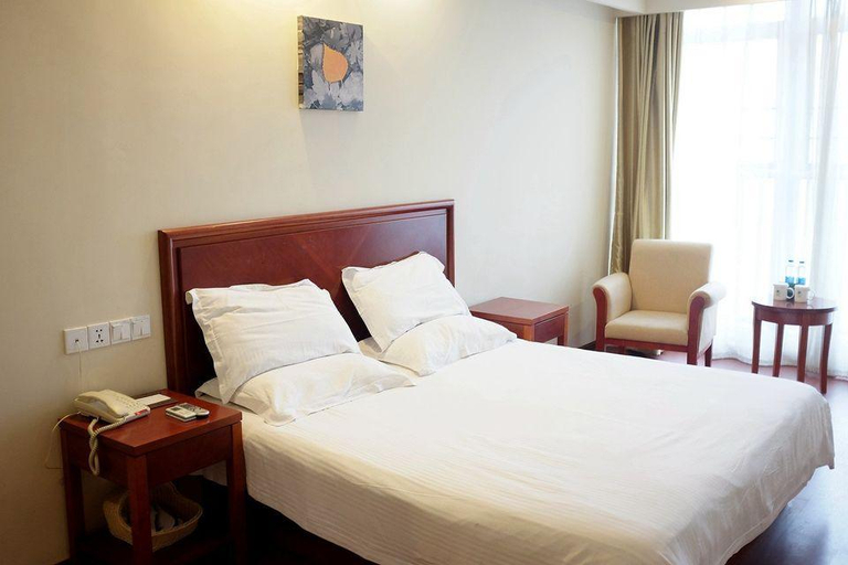 Bedroom 2, グリーンツリーホテル(), Nanjing
