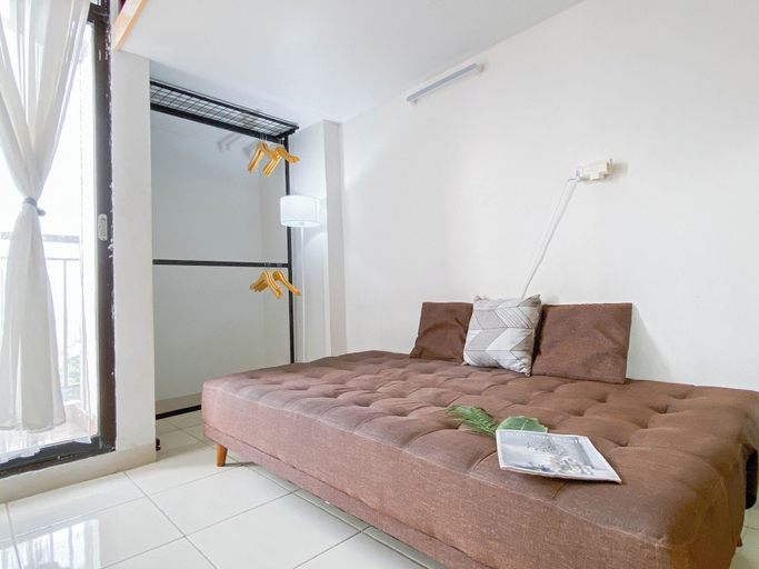 Room 4, Cozy Stay Studio Room At Dave Apartment, Depok