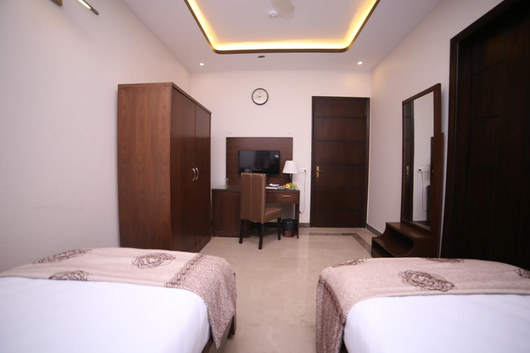 Bedroom 2, Zifan Hotel & Suites, Karachi