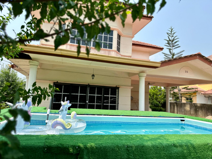 Sport & Beauty 2, Cozy PD Villa, Port Dickson, Port Dickson