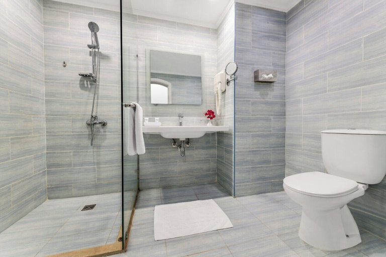 Bathroom 5, Swisstouch Oriental Resort Marsa Alam - All inclusive, Al-Qusayr